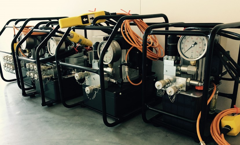 Hydraulic Torque pumps